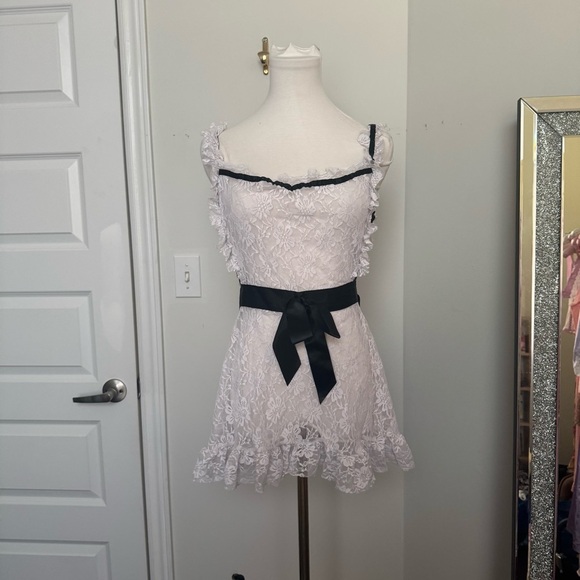 Elegant Lace mini slip Dress with Black Ribbon coquette goth fairy cottage XL - Picture 3 of 6